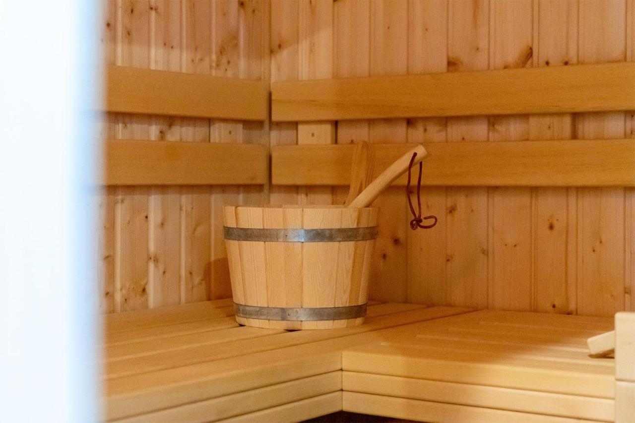 Ferienhaus Maira, Mit Garten Und Sauna Greetsiel Ngoại thất bức ảnh